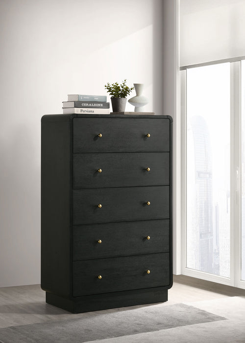 Cavelle Chest of Drawers