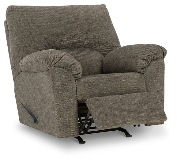 Norlou 3-Piece Upholstery Package