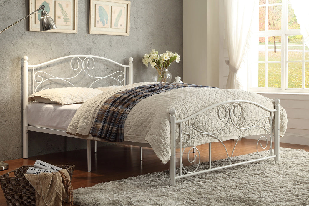 Pallina Full Platform Bed - Full