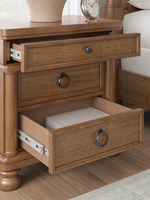 Rowlenstown Nightstand