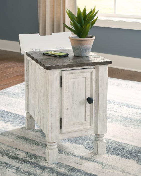 Havalance - Chair Side End Table