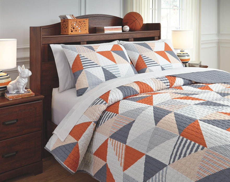 Layne - Coverlet Set