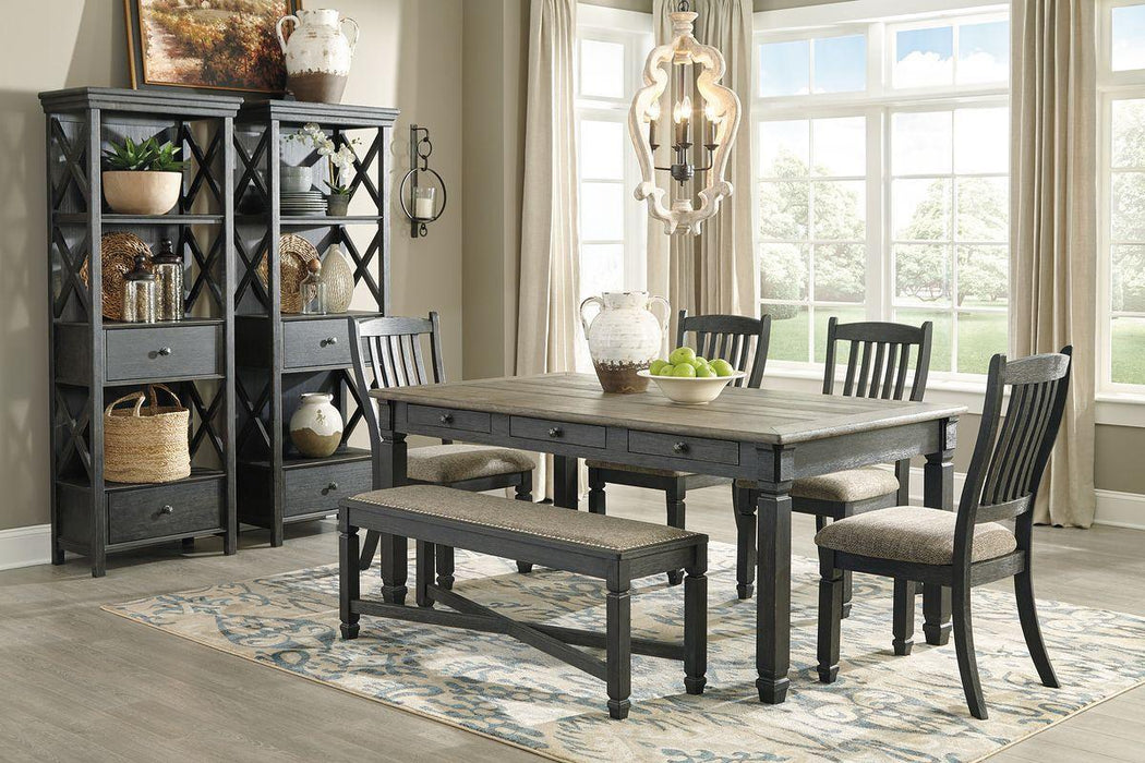 Tyler Creek - Dining Room Set