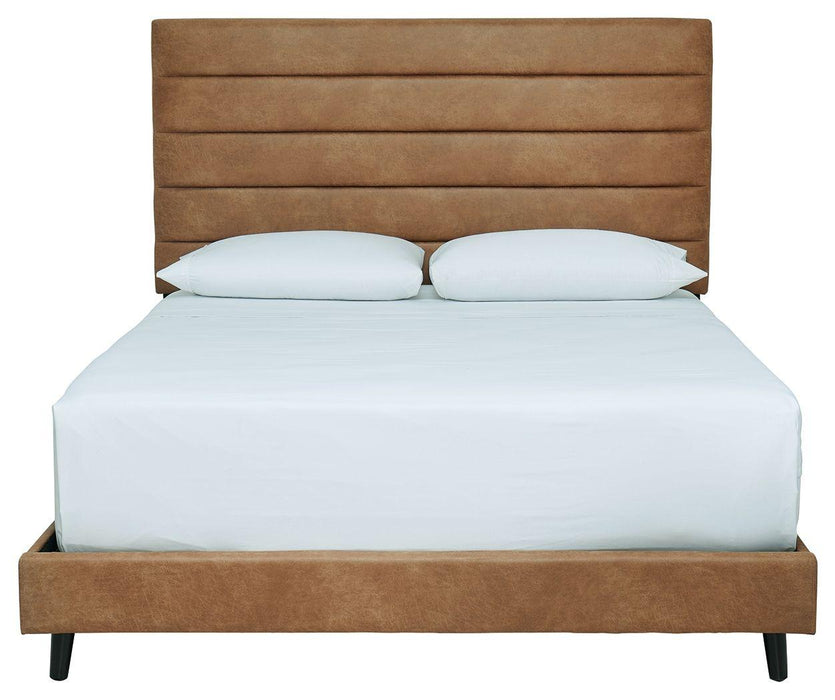 Vintasso - Upholstered Bed