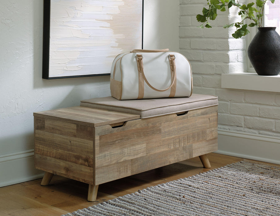 Gerdanet - Storage Bench