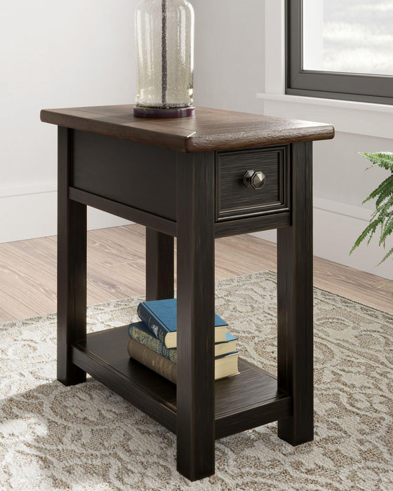 Tyler Creek - Chair Side End Table