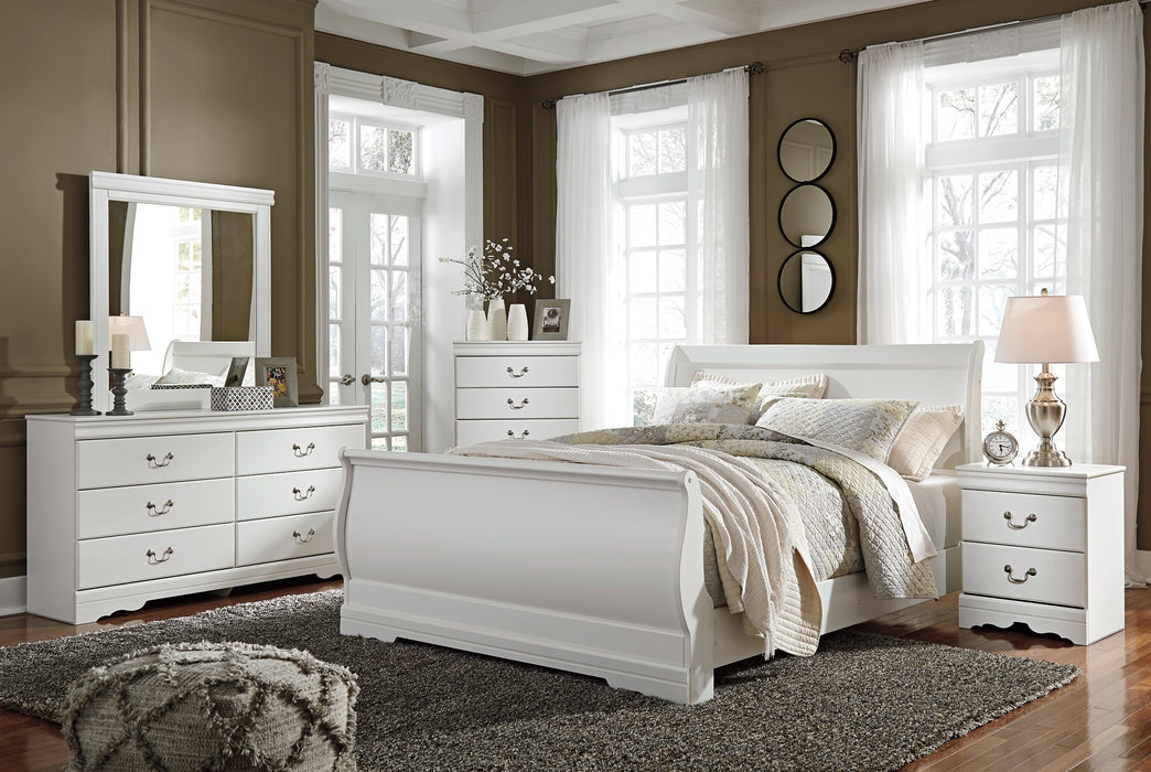 Anarasia 8-Piece Bedroom Package