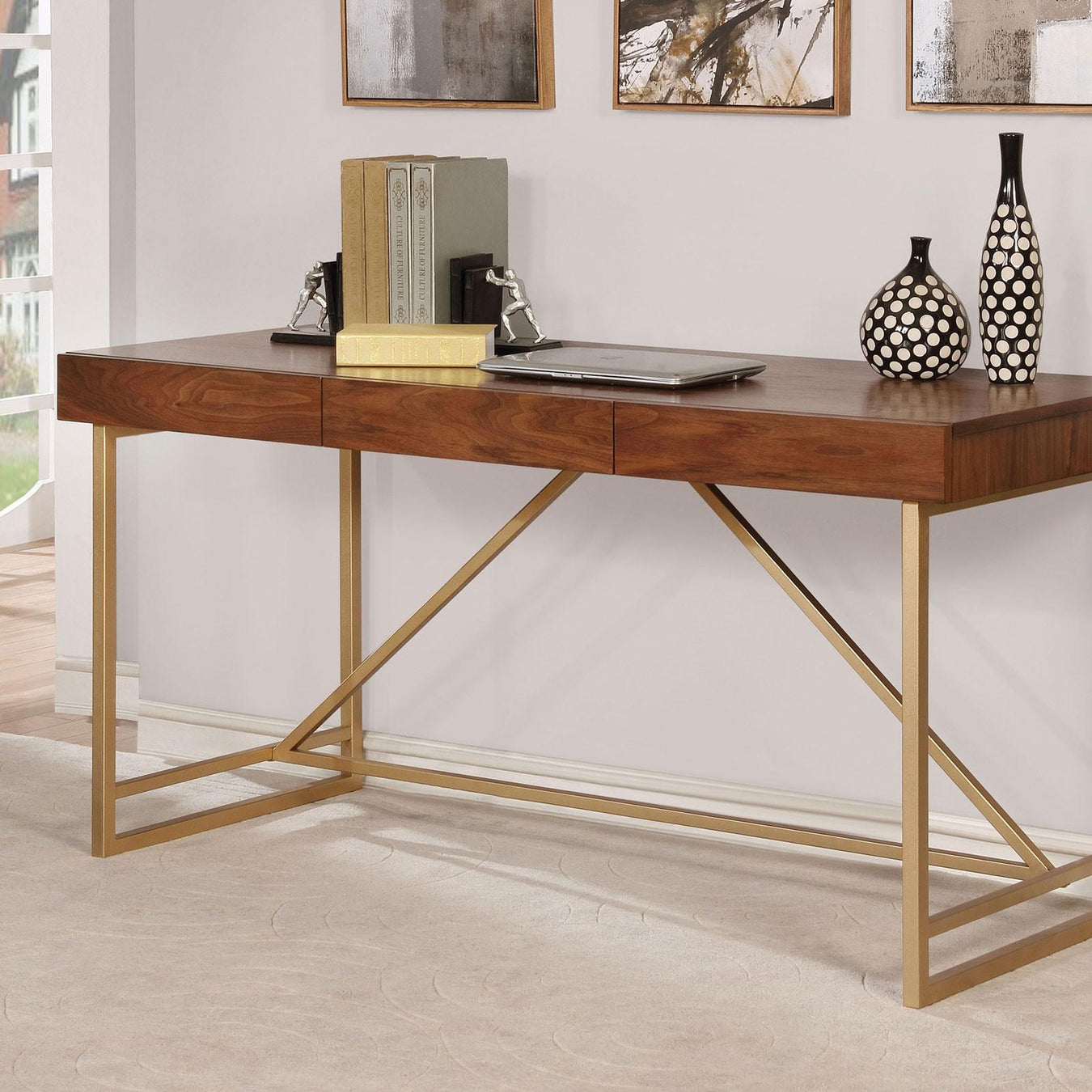 Halstein Collection