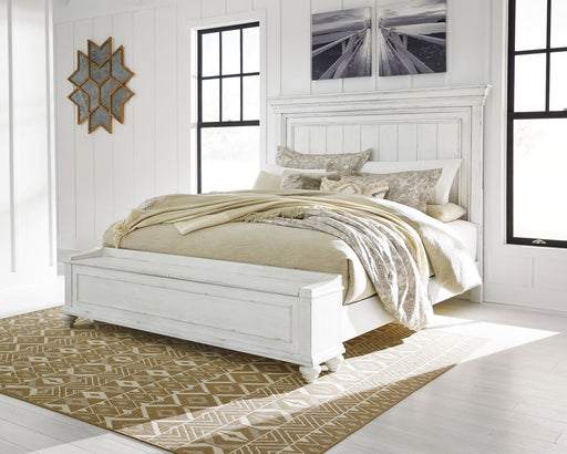 Kanwyn Bed with Storage Bench image