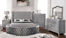 SANSOM E.King Bed, Gray image